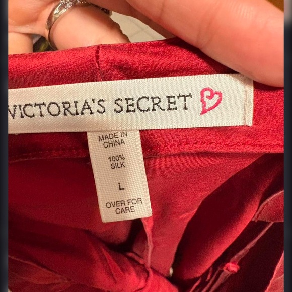 Vintage Victoria Secret Silk Slip dress - Picture 4 of 4